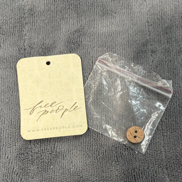 Free People Shea Yoke Dress with Slip and Spare Button Size M Pink - Picture 7 of 8